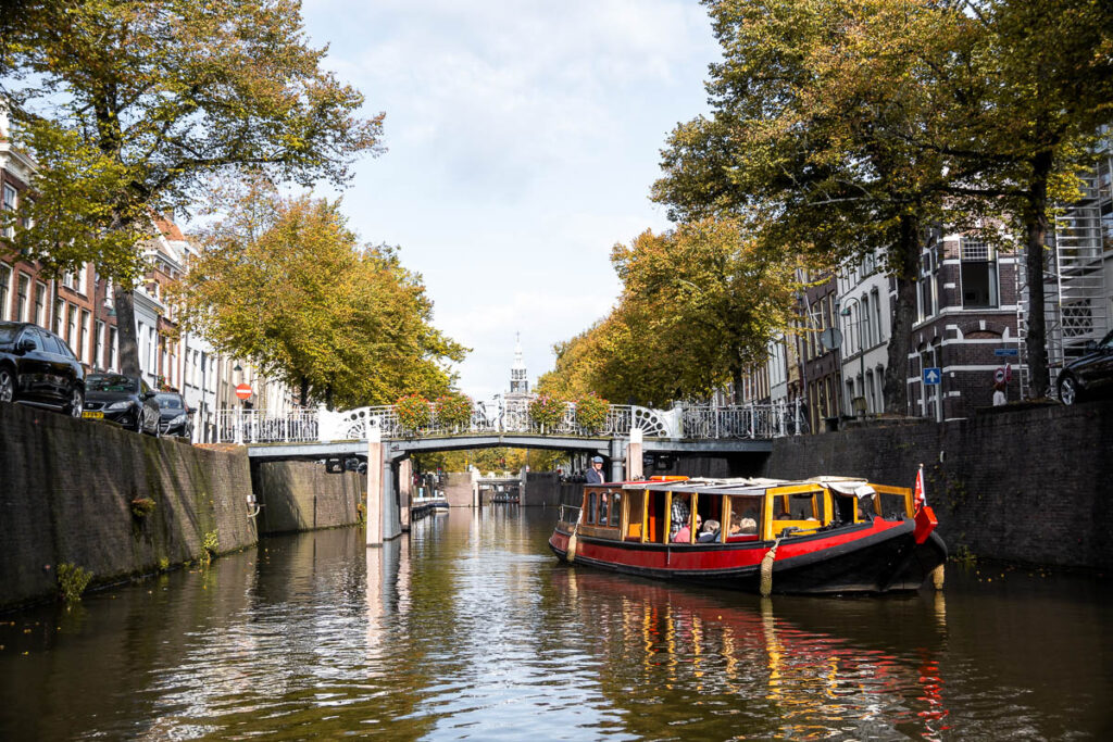 On a boat tour in Gouda